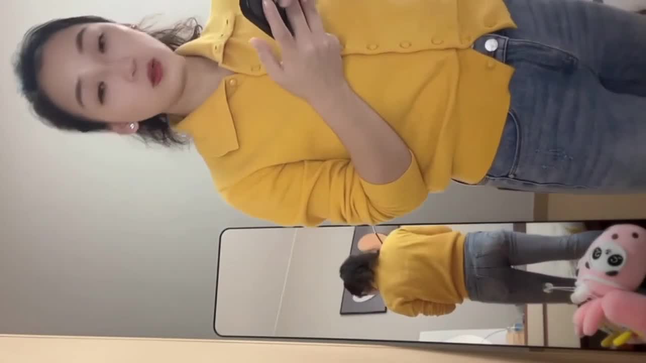 #偷拍自拍 #第一视角 #业余真实 #肛毛逼毛 #性交快手极品人妻也在直播间给大哥发自己的视频
