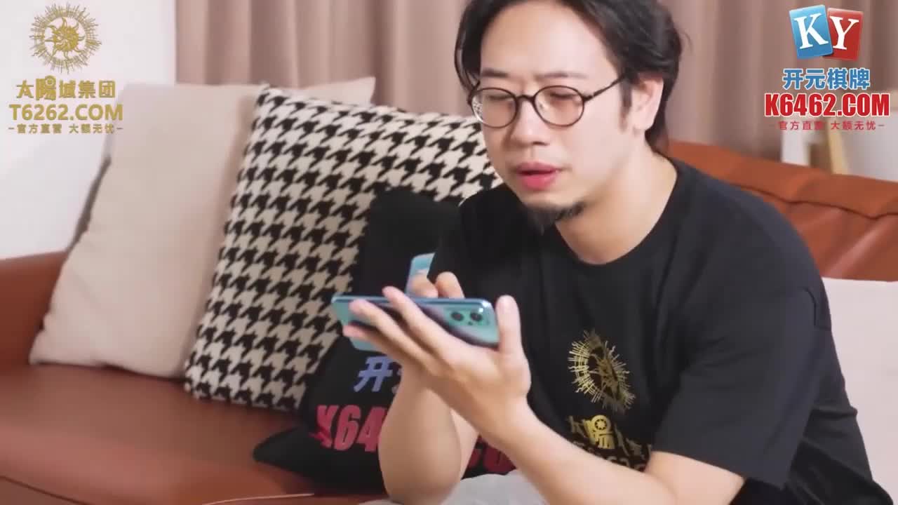 #鬼父 #国产剧情 #白虎 #射精 #淫叫MPG002鬼父装将女儿操到失禁性爱至上爱液横飞