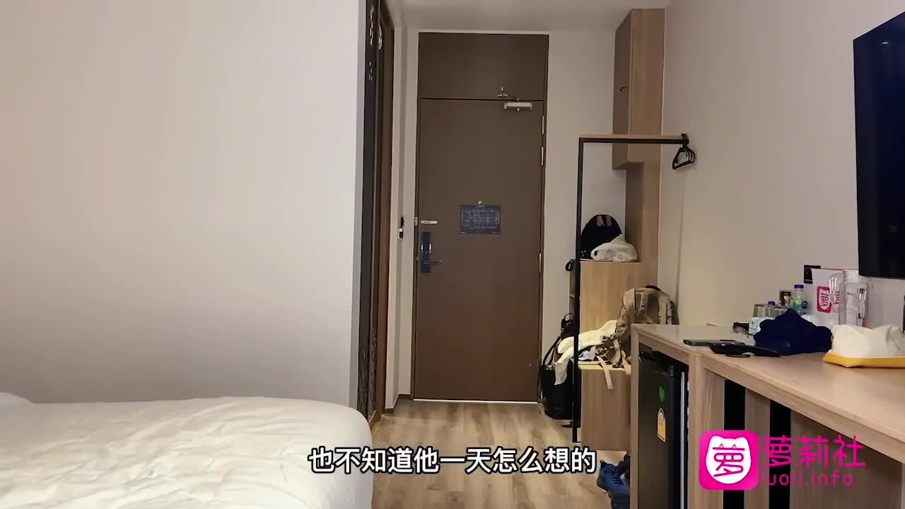 #巨乳 #口交 #手指插入 #叫床 #美女泰国酒店爆乳女仆服务时偷客人钱财被狠狠惩罚中文说得很溜口爆射胸