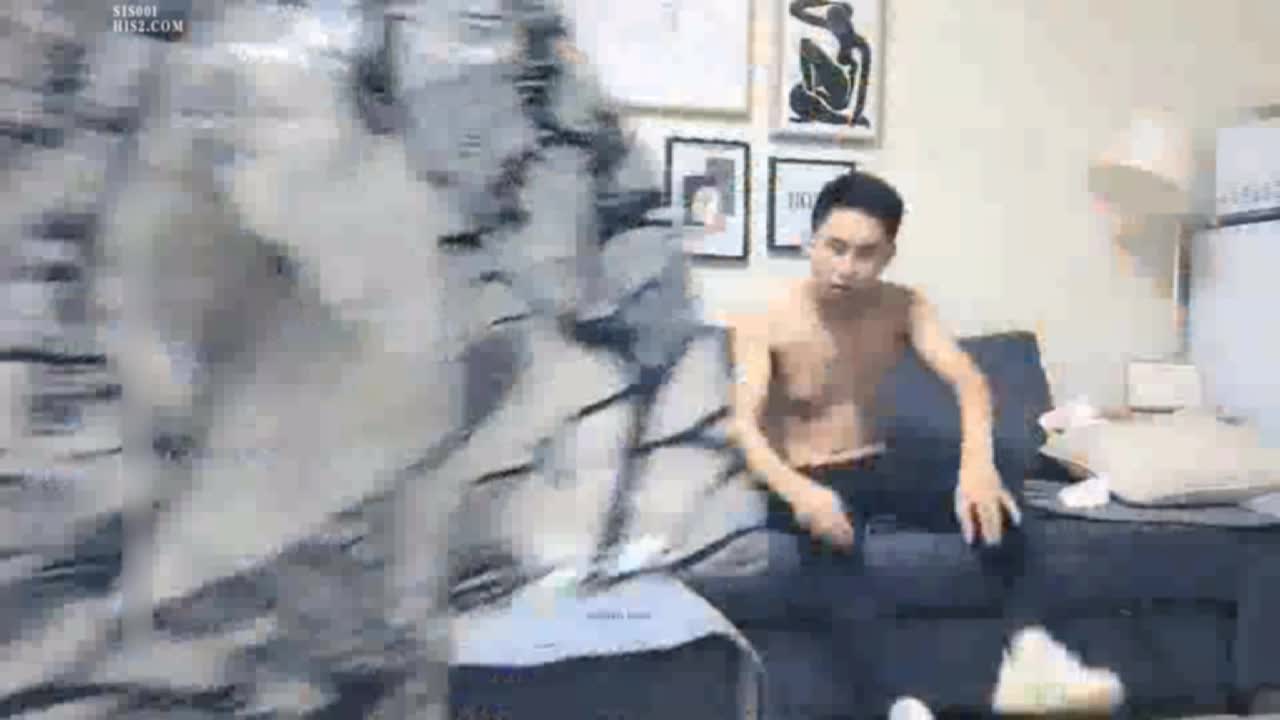 穿宽松裙装的御姐气质肉体好让人鸡动性奋啊 白嫩性感隔着衣服就大力揉捏亲吻啪啪骑乘坐肉棒上呻吟吞吐操46分钟