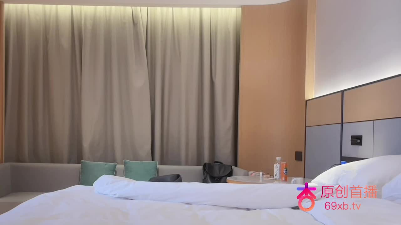 #熟女 #探花 网红兼职美女肉肉型胸大屁股翘奶子超软