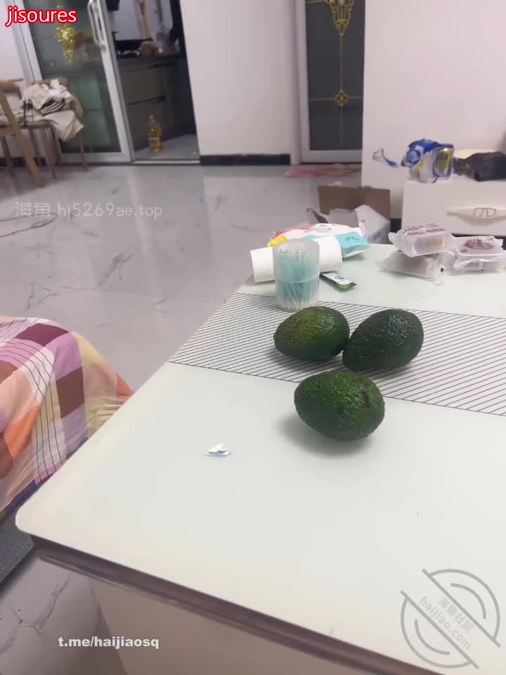 海角社区 真实原创每天的任务就是接骚逼妈妈下班完整 母子 家庭 乱伦 熟女#变态的我和妈妈>>>进入搜索群,搜索随机触发