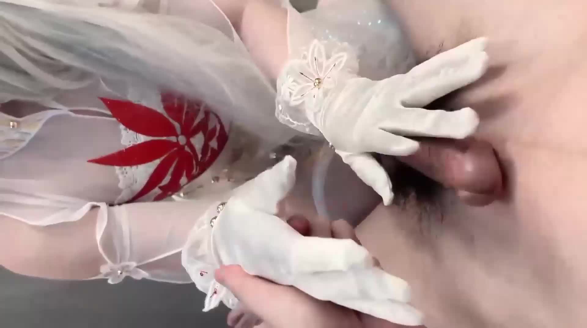 #爆肏 #射精 #淫叫 #骚逼 #挑逗爆肏中出cos白发少女