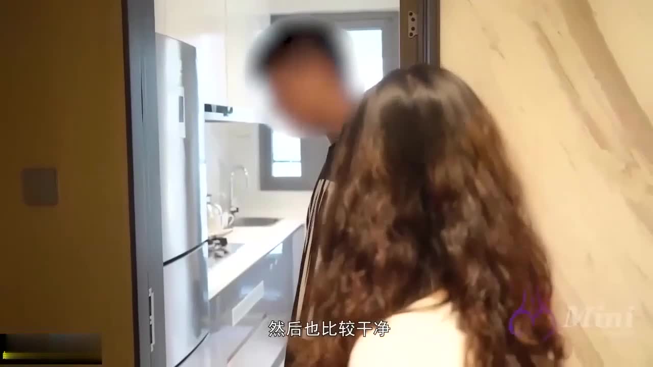 #口交 #淫荡对话 #女上位 #大厂制作 #性交MINI02mini02下药迷奸看房小妹漂亮妹妹独自看房被下催情迷药