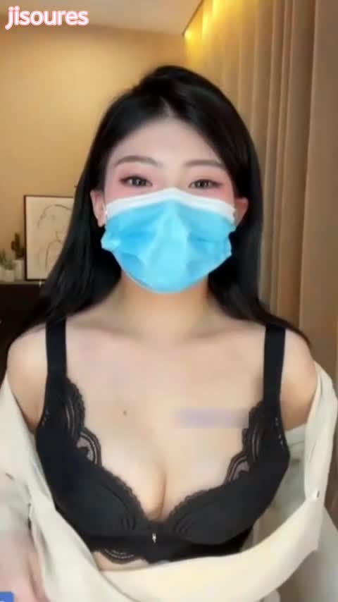 莉莉安裸舞订制 #抖音 #美胸 #热舞>>>进入搜索群,搜索随机触发
