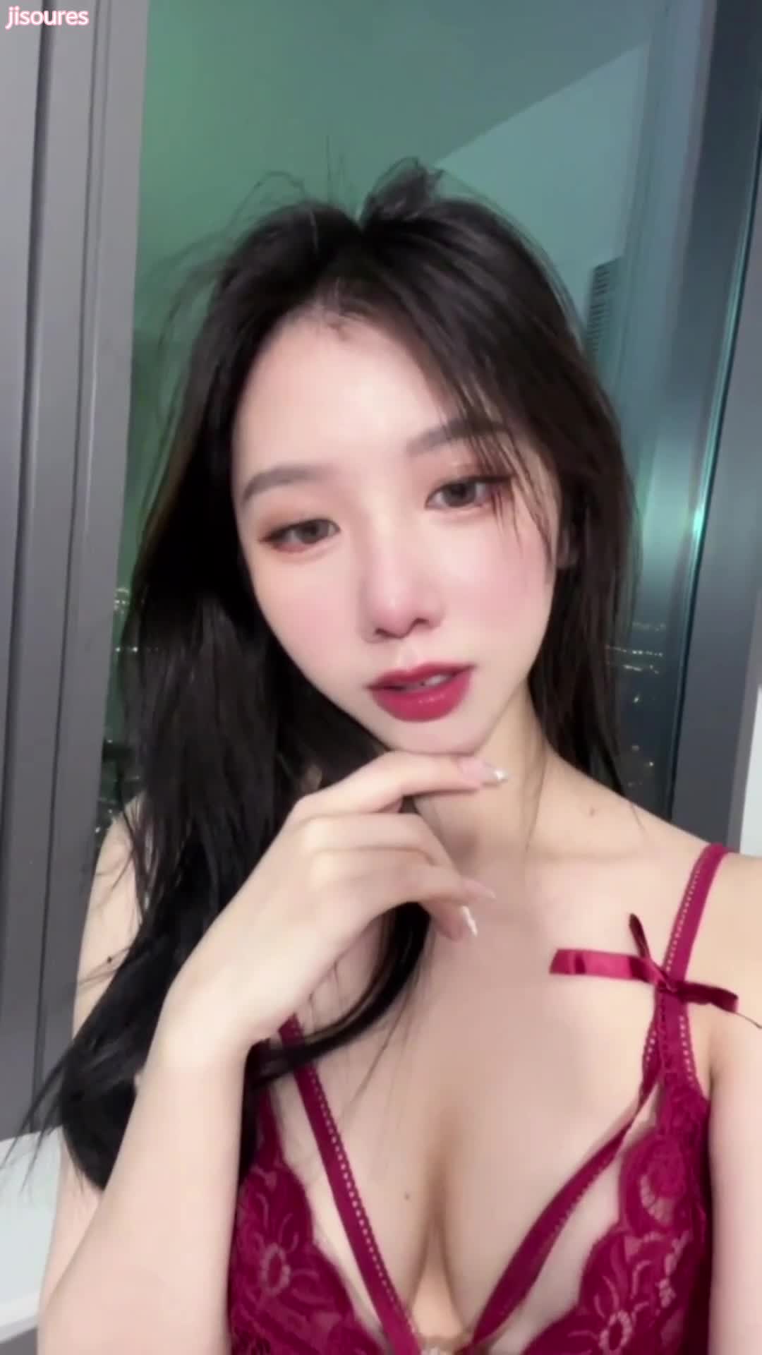 美女自拍 #写真 #少女 #美女 #情趣内衣>>>进入搜索群,搜索随机触发