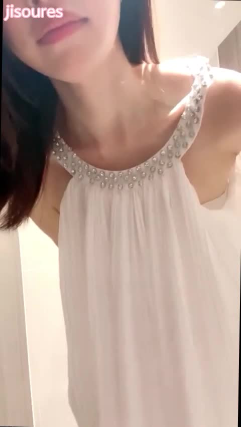 公司文员在公司厕所里自慰 #自慰 #白领>>>进入搜索群,搜索随机触发