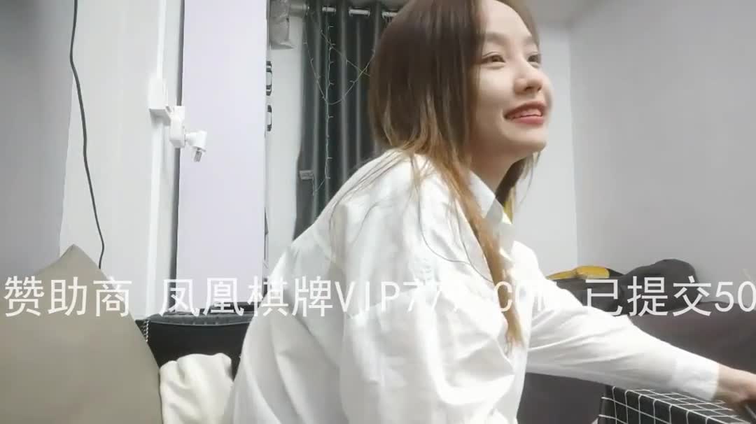 甜美少妇，被小鲜肉男友一番挑逗下成功拿下 ，激烈打桩 #少妇 #熟女