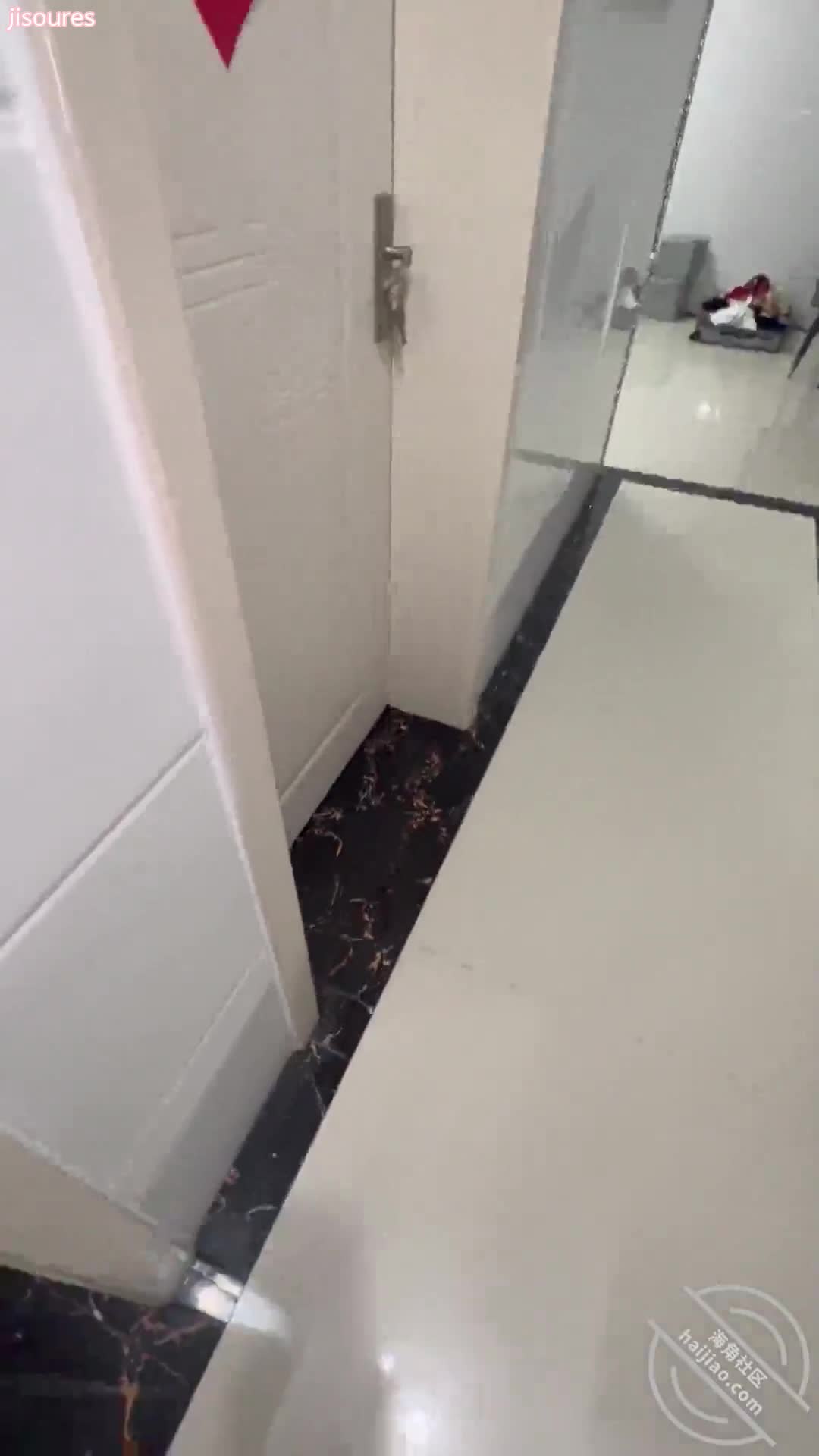 家有娇妻 绿奴 海角 大神听说大家喜欢海角的视频内容，但是海角的视频一定要配上图文看才爽！吃面不吃蒜，香味少一半