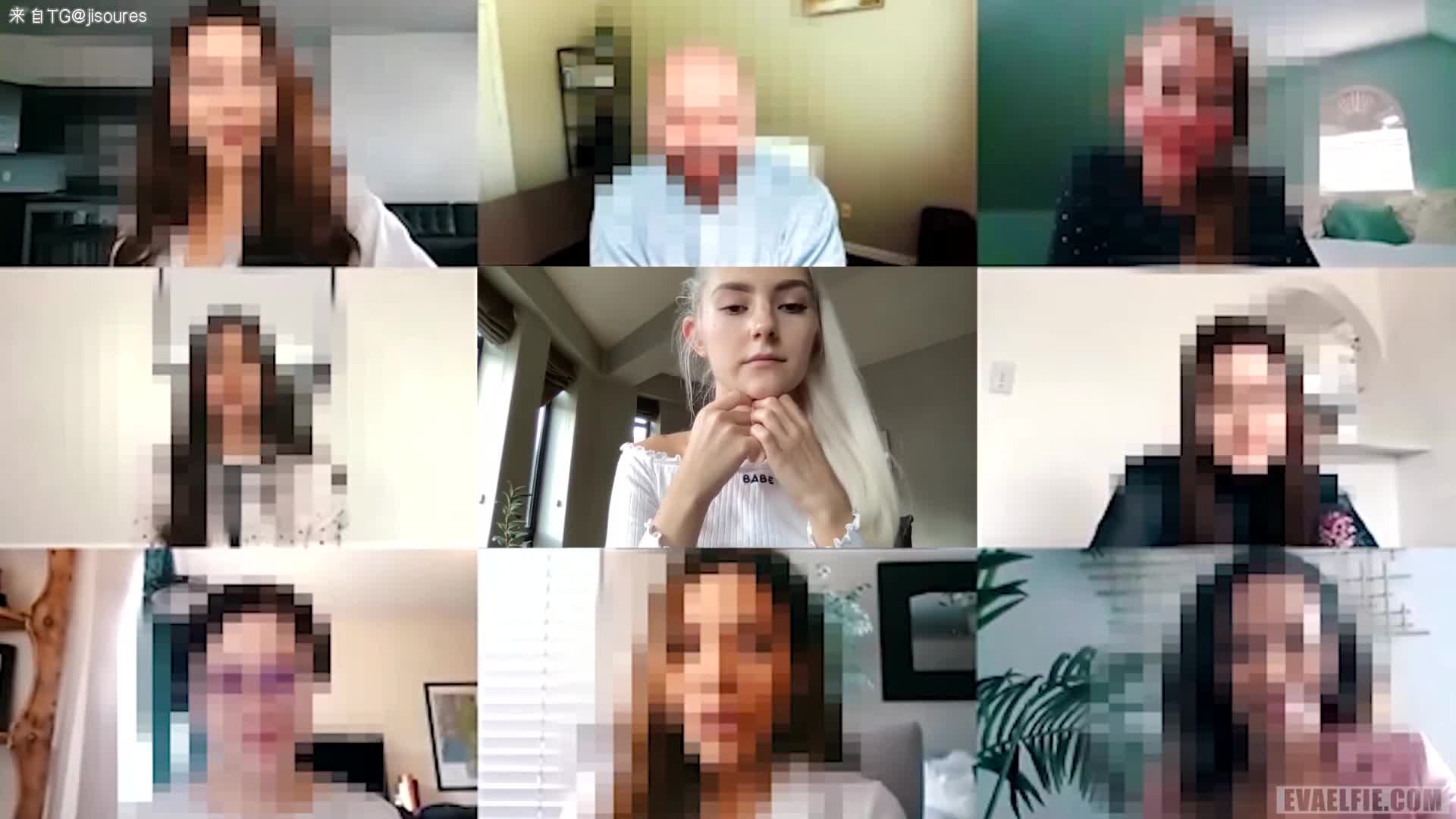 视频会议的时候和男友偷偷调情 #欧美