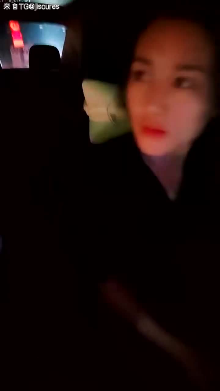 极品御姐~滴滴女司机~直播勾搭乘客~啪啪