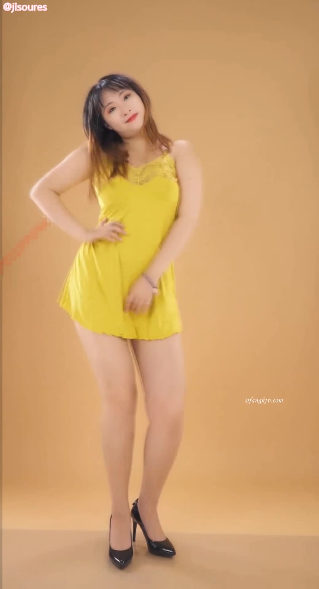 美女 少妇 裸舞 勾引你 豹纹