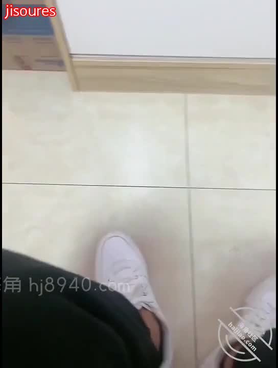 个月订婚，趁买菜强上嫂子，嫂子无奈屈服>>>进入搜索群,搜索随机触发