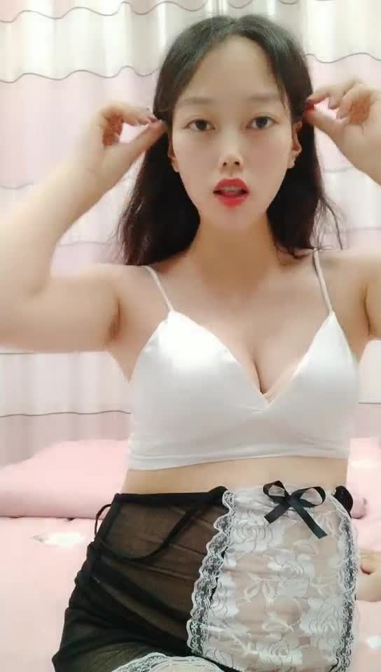 #熟女 #少妇  #孕妇  怀孕七个月的小少妇，今晚约操炮友啪啪，为了赚奶粉钱拼了，无套内射，精液流出特写，人气爆棚