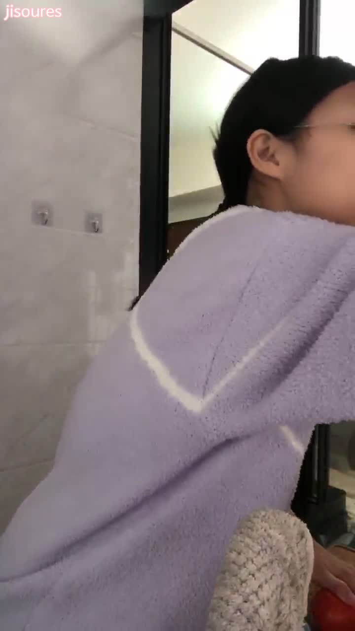 跳跳蛇 反差 眼镜妹 骚舞 跳舞 勾引