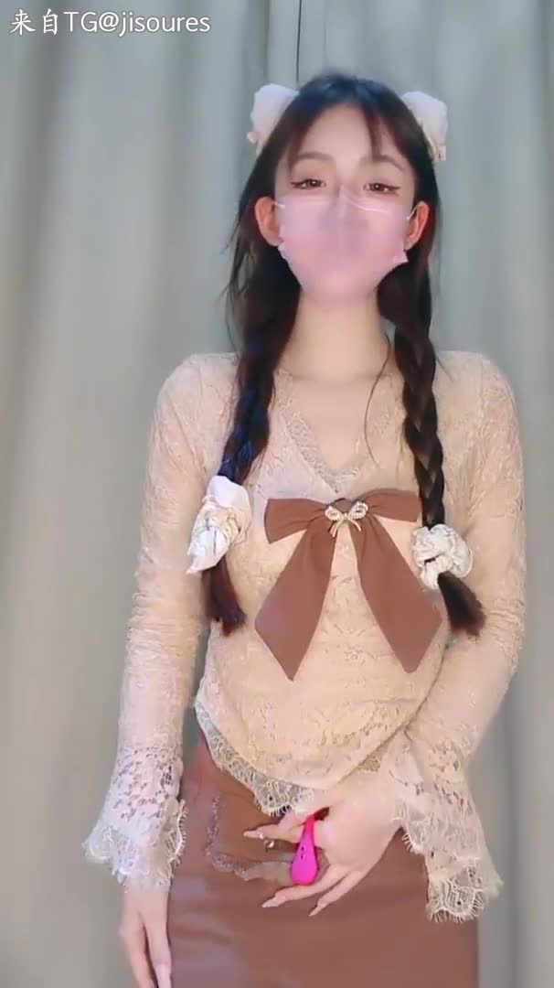 #国产精品 #抖音 #小馋猫抖音网红女神 [小馋猫] 好美啊, 绝对让你一眼爱上, 真是个超级反差的极品尤物