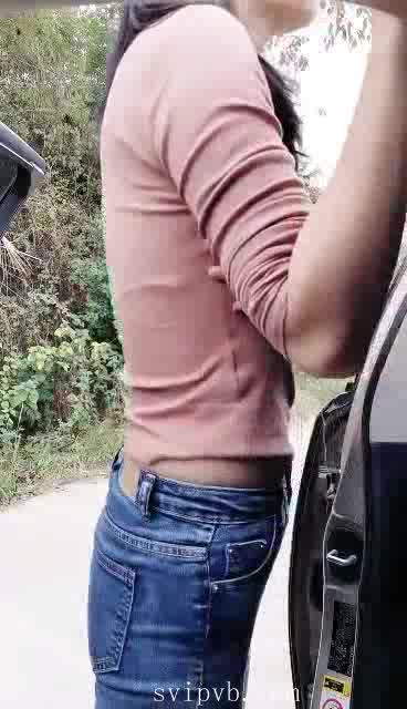 #朴妮唛 小妲己老牌大奶主播直播视频IOS有BUG，只有声音没有画面无法正常播放解决方法：正常缓存下来，保存到手机相册，使用苹果自带播放器即可正常观看