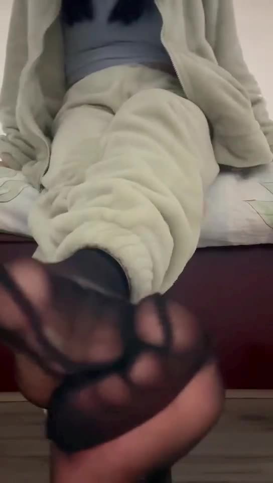 #冰丝短袜 #单人 #定制视频冰丝短袜 搓脚 秀足 淫语 倒计时