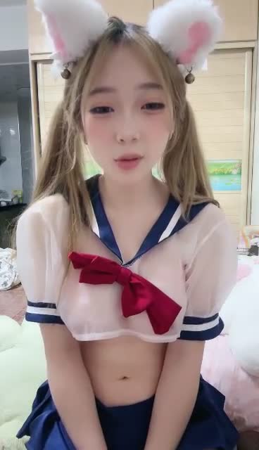 #甜甜呀 眼镜反差学生妹 童颜巨乳！道具自慰 极品校花！真想干她！