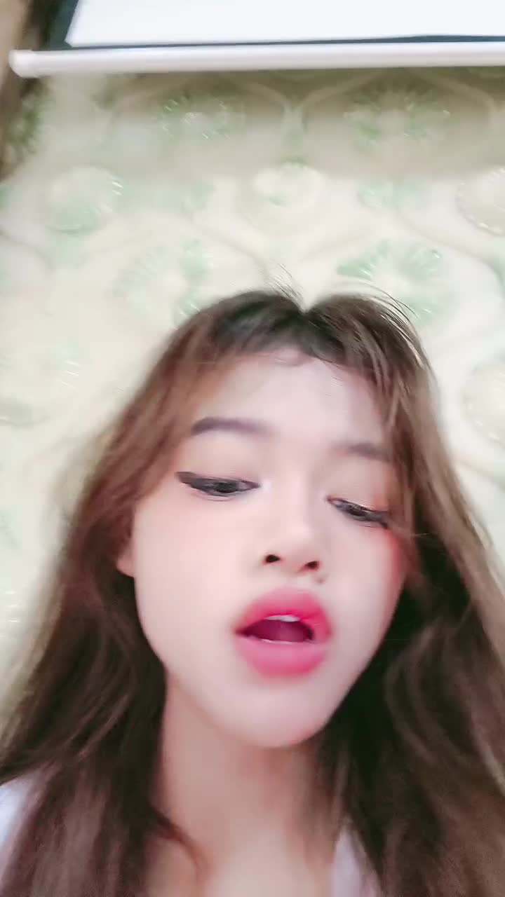 #狂乱女团 七彩直播多人群交，东南亚直播集团55部