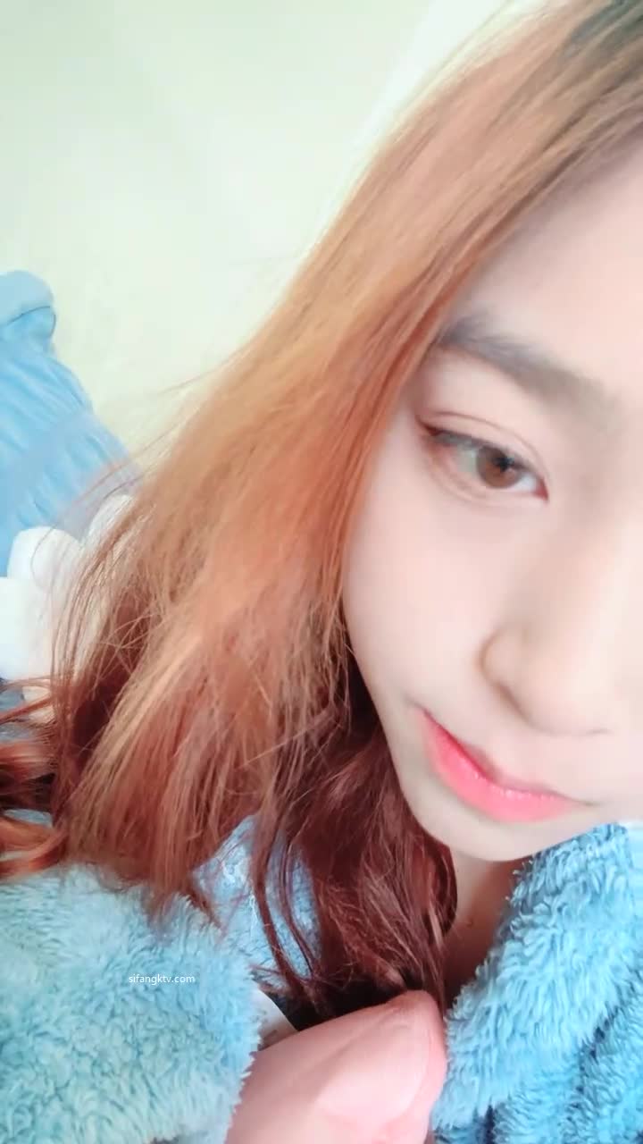 #佳佳19 反差公共厕所露出自慰户外露出