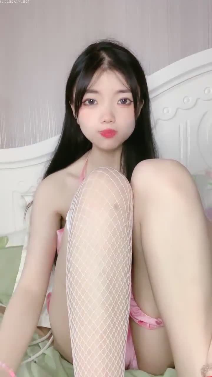 精选系列-主播 妮羊羊 19岁妮羊羊呀 4 截止20231019 12