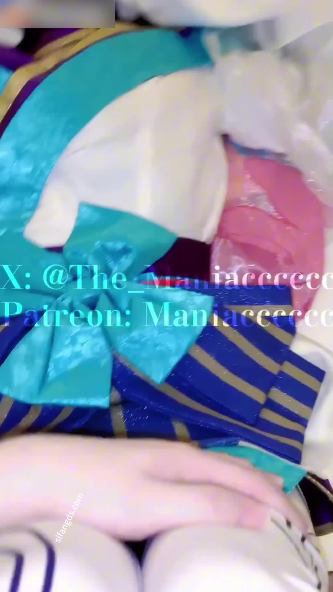#THE_Maniacccccc #Maniacccccc 推特专约极品COS大神！淫荡游戏角色扮演！性感美腿尤物极品反差母狗，后入做爱，口交骚货，白浆喷水高潮！付费群资源40部
