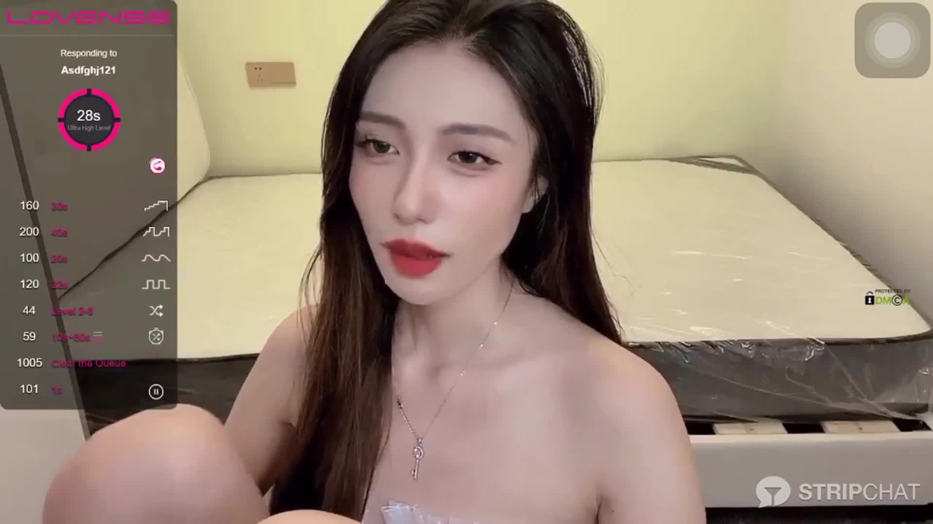 精选系列-stripchat 主播 CHLITINA 密码房 4