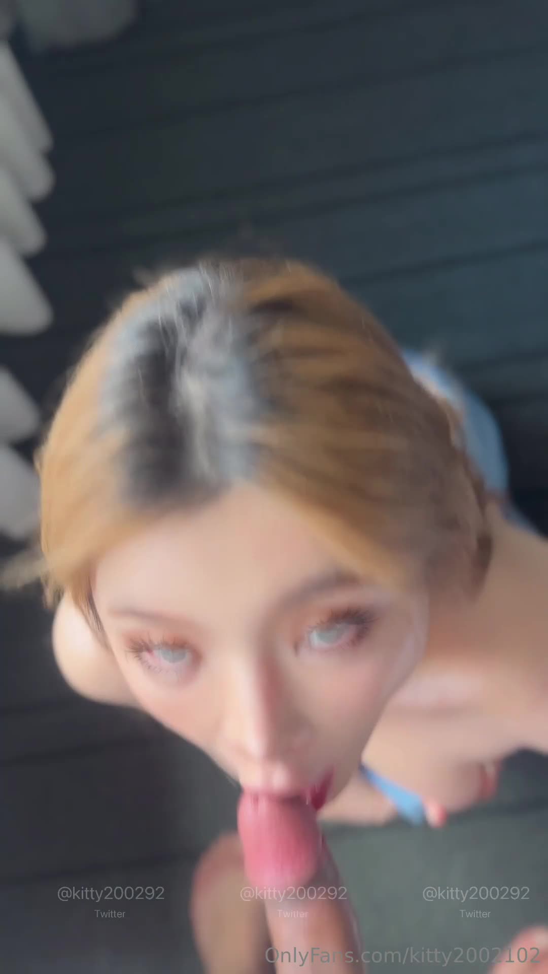 #kitty kitty2002102 推特60万极品美乳网红博主，截止3月2日最新视频约炮啪啪合集!新增17部内部群更新海量作品