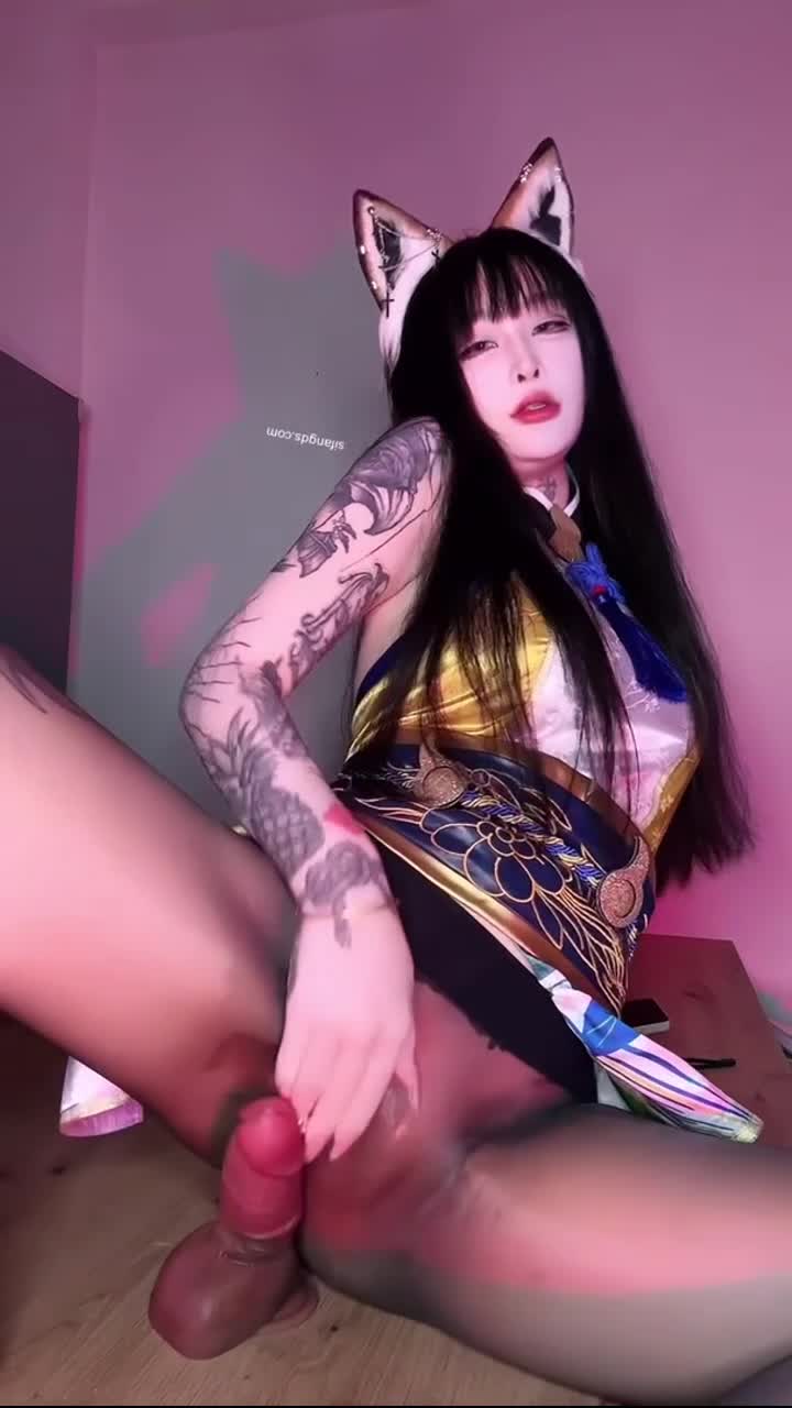 #极品泄密 #抖音 #九条南无  符文女神最新二月福利，那对傲人的双峰和蜜桃臀，纹身大美人配上蜜桃小嫩逼合集共6个视频新更