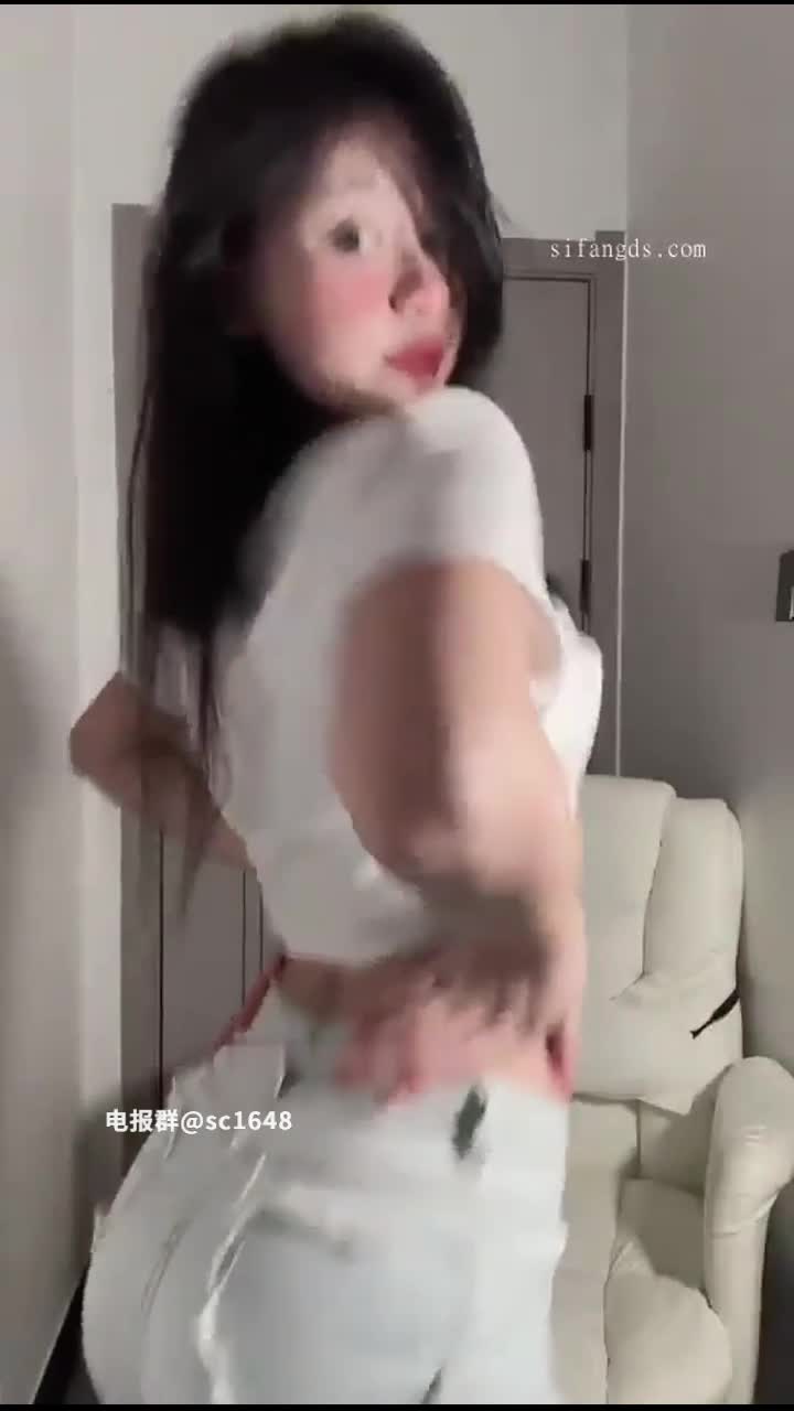 #极品泄密 #抖音 #媚儿KK无忧传媒美女与榜一大哥线下啪啪福利合集共16个视频