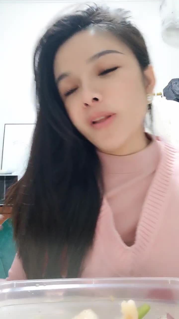 精选系列-主播 裸舞 脱衣舞小乖 2