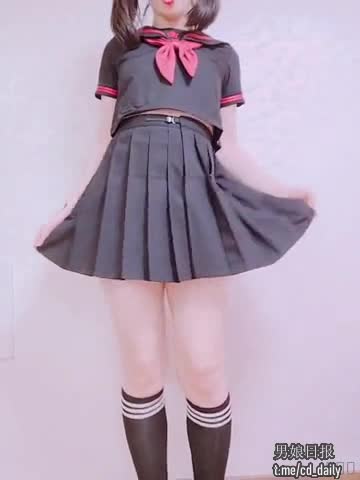 标题：这小牛子标签：#打飞机 #牛子 #正太 #男娘 @lygbl简评：很可爱的小男娘一只，完全是小女孩的感觉，唧唧已经被锁废了，完全硬不起来，撸唧唧都软趴趴的，看来只能以后被艹才能射出来聊天群     万能搜索️点我一键订阅麟烟阁全服务