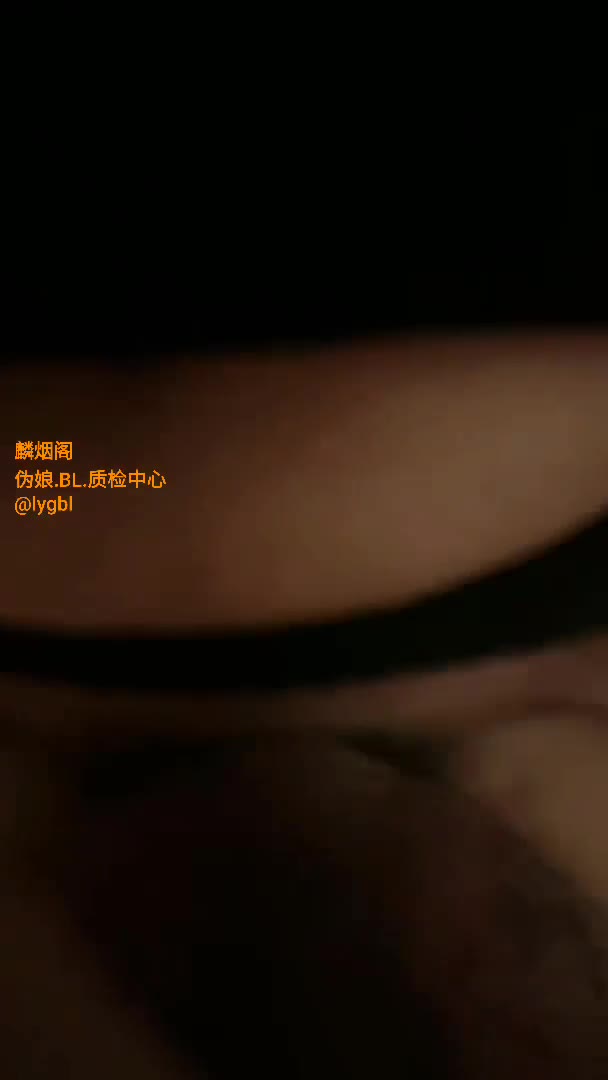标题：今天浅浅感受一下直男的后庭标签：#后入肛交 #直男 #夏娜 #国产TS @lygbl简评：人妖发动技能，直接就把想尝尝新鲜事物的直男勾引到了，直男没想到自己是被艹的那个，在床上呜咽的叫着，那也没有用，好好挨操吧聊天群     万能搜索️点我一键订阅麟烟阁全服务