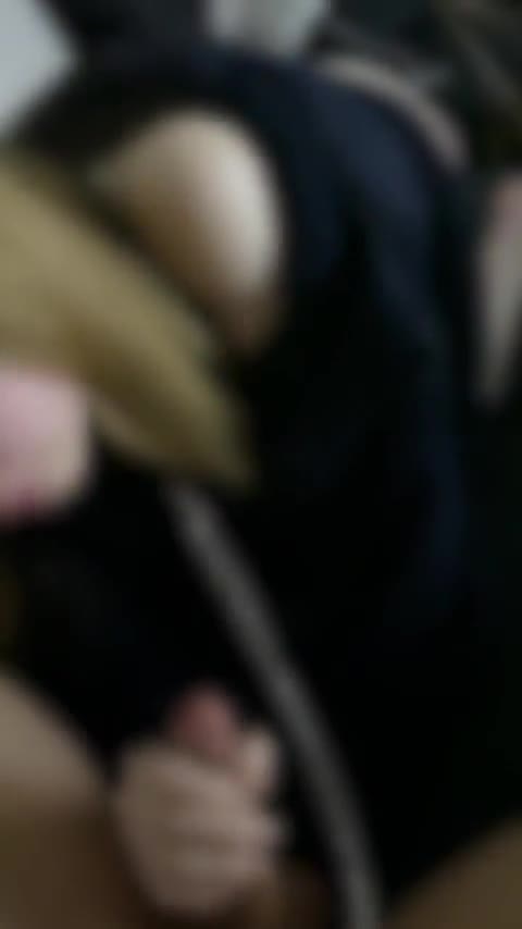 精选系列-推特 myfans 日本 大奶 kuzu_v0 10 实际上早就下载来看过，因为看到是打码的就没有发群里，但时不时就有人让我更这个博主，说明还是有受众的 6