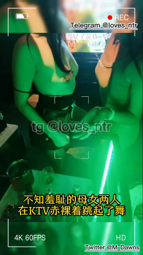 #绿帽剪辑 牛头人 作者:#loves_ntr 出处:#推特 #jackche202291 (这个上次更新过)这两个作者是绿帽剪辑比较出名的两个吧 你们喜欢哪个？ 防走失导航-->@QWFL8 11