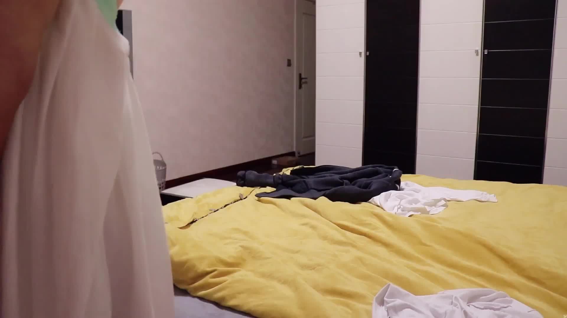 约炮美女女下属 吃鲍鱼啪啪把BB操成一个大洞直接干趴了完美露脸#舔逼 #露脸