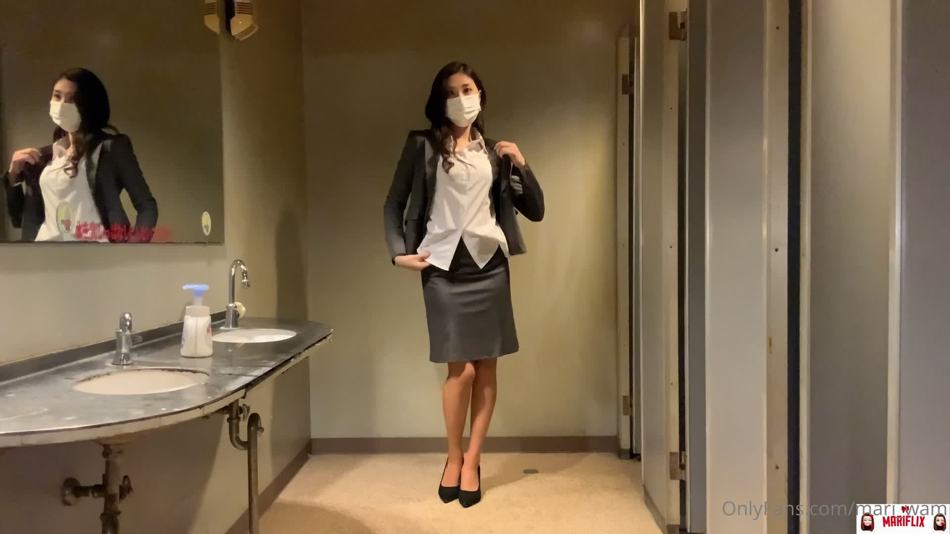 高颜值日本气质素人少妇「mari wam」OF露脸私拍 反差美人妻沉沦精液地狱【合集2】#日本 #少妇  #mari wam  #露脸  #反差  #IOF  #人妻