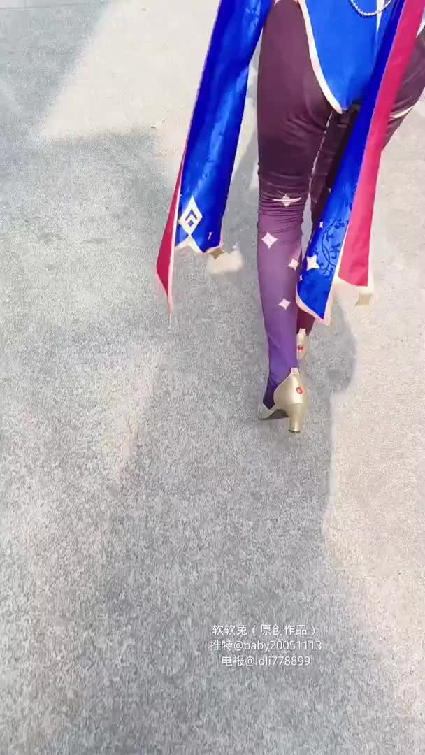 极品萝莉美少女【软软兔】为满足男友变态需求COS原神莫娜 穿过膝紫丝 啪啪足交鞋交 对白精彩射了一鞋#萝莉  #软软兔  #COS  #足交