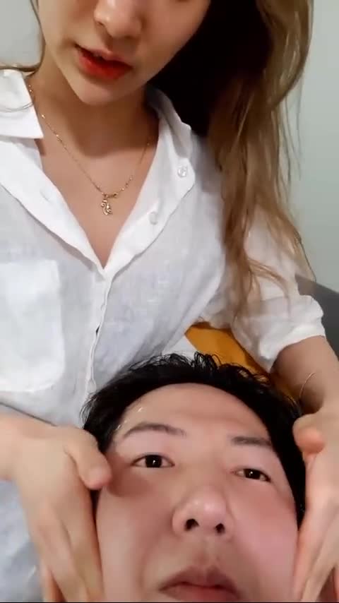 金先生再约妖娆妩媚的美容院少妇 泄密流出火爆全网嫖妓达人金先生再约妖娆妩媚的美容院少妇,老板娘金X妍,先按摩再肏B #偷拍 #少妇 #按摩 #偷情 #金先生 防走失导航-->@QWFL8 17