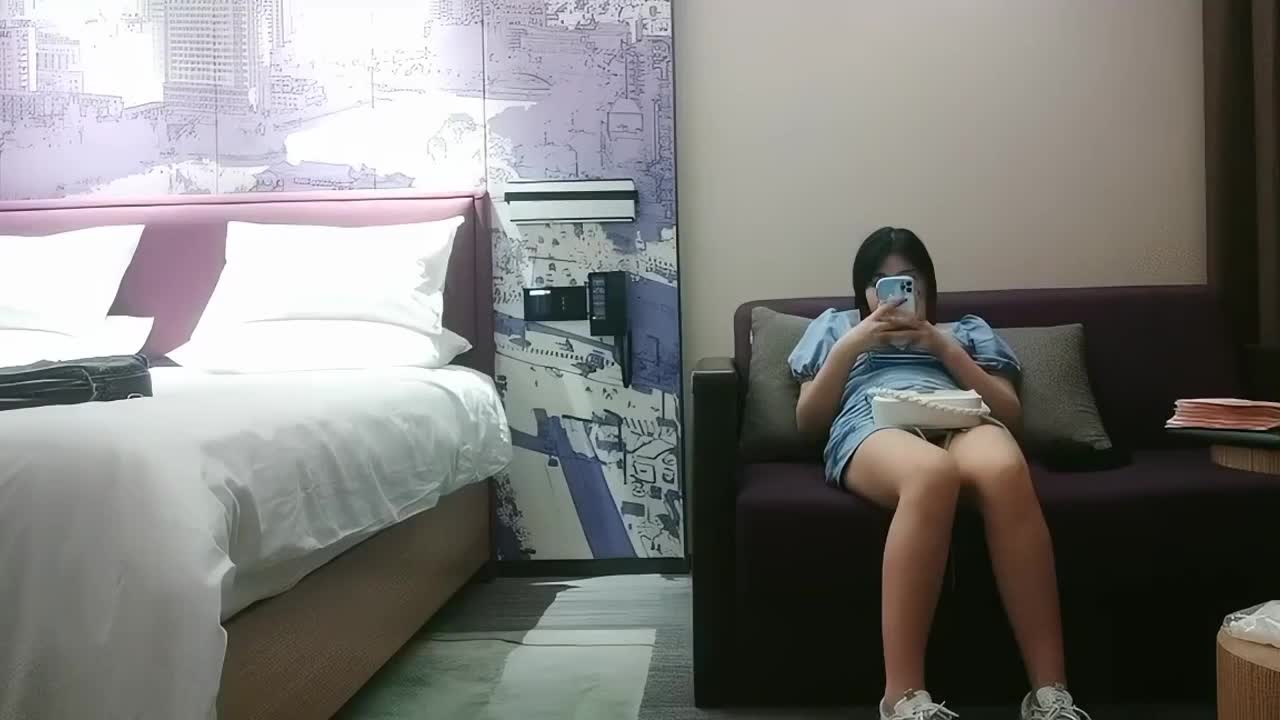 黑丝漂亮小姐姐吃鸡啪啪 身材丰满 性格温柔听话 被大鸡吧小哥哥各种输出 小穴抠的淫水泛滥 操的香汗淋漓#黑丝  #探花