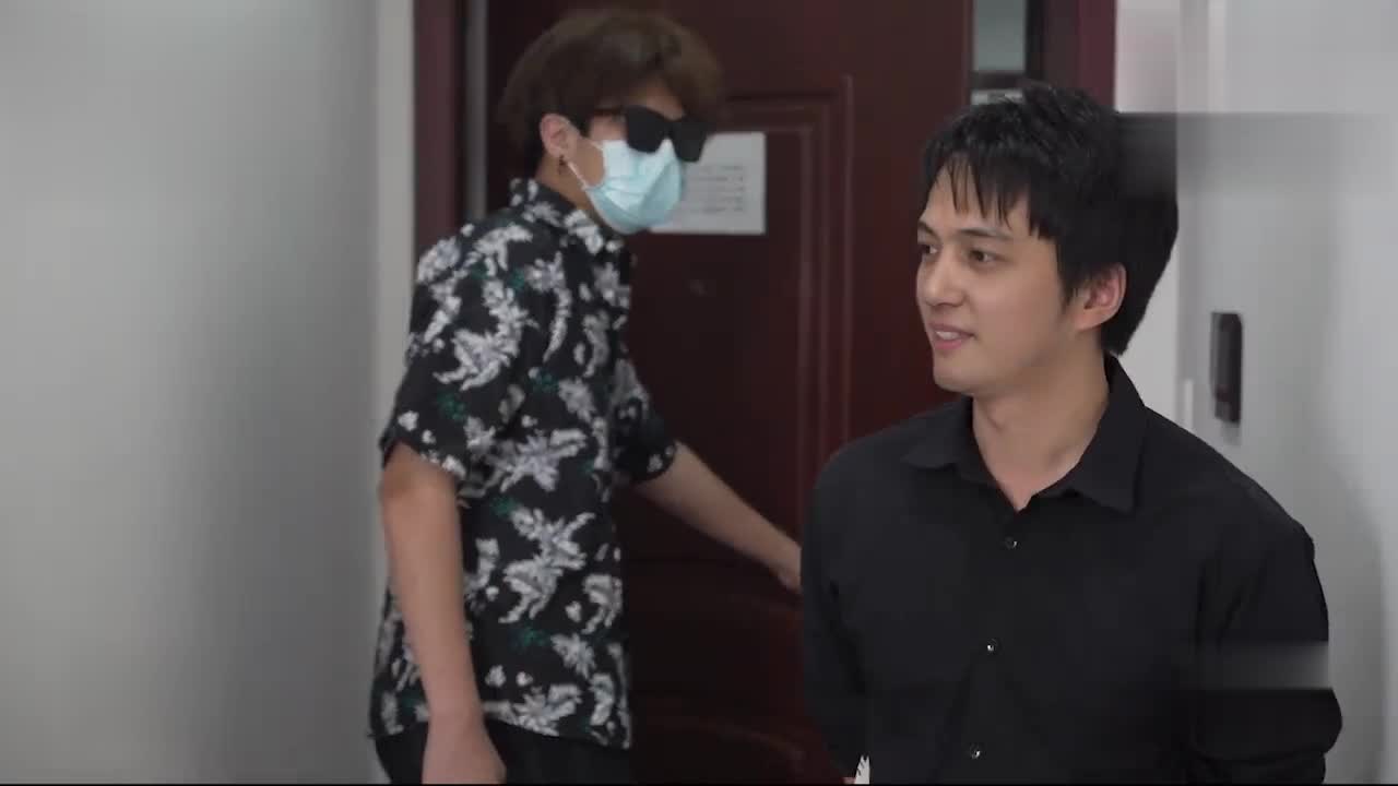 爱豆传媒ID5468 美术老师和模特女学生大鸡巴各种姿势草吊带黑丝梦柔#爱豆传媒  #ID5468  #模特  #黑丝  #梦柔