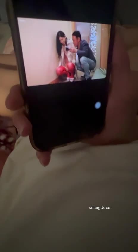 推特大神【 喜欢我的大姨子】记录老婆和大姨子的变化！有个这么漂亮又风骚 身材有很棒的大姨子合集2#推特   #喜欢我的大姨子  #大姨子