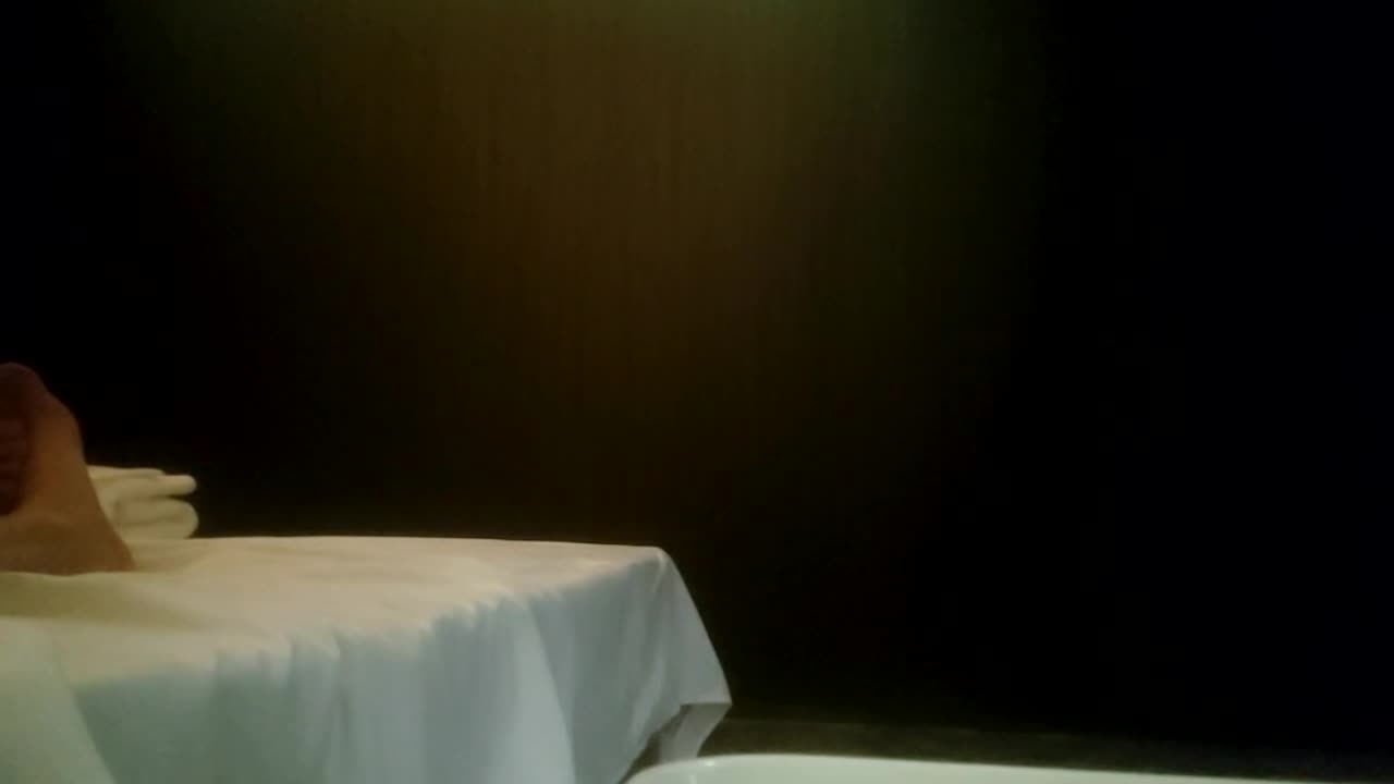 会所女技师，包臀裙大长腿，半套服务，乳推按摩，狂撸打飞机#技师  #大长腿   #乳推