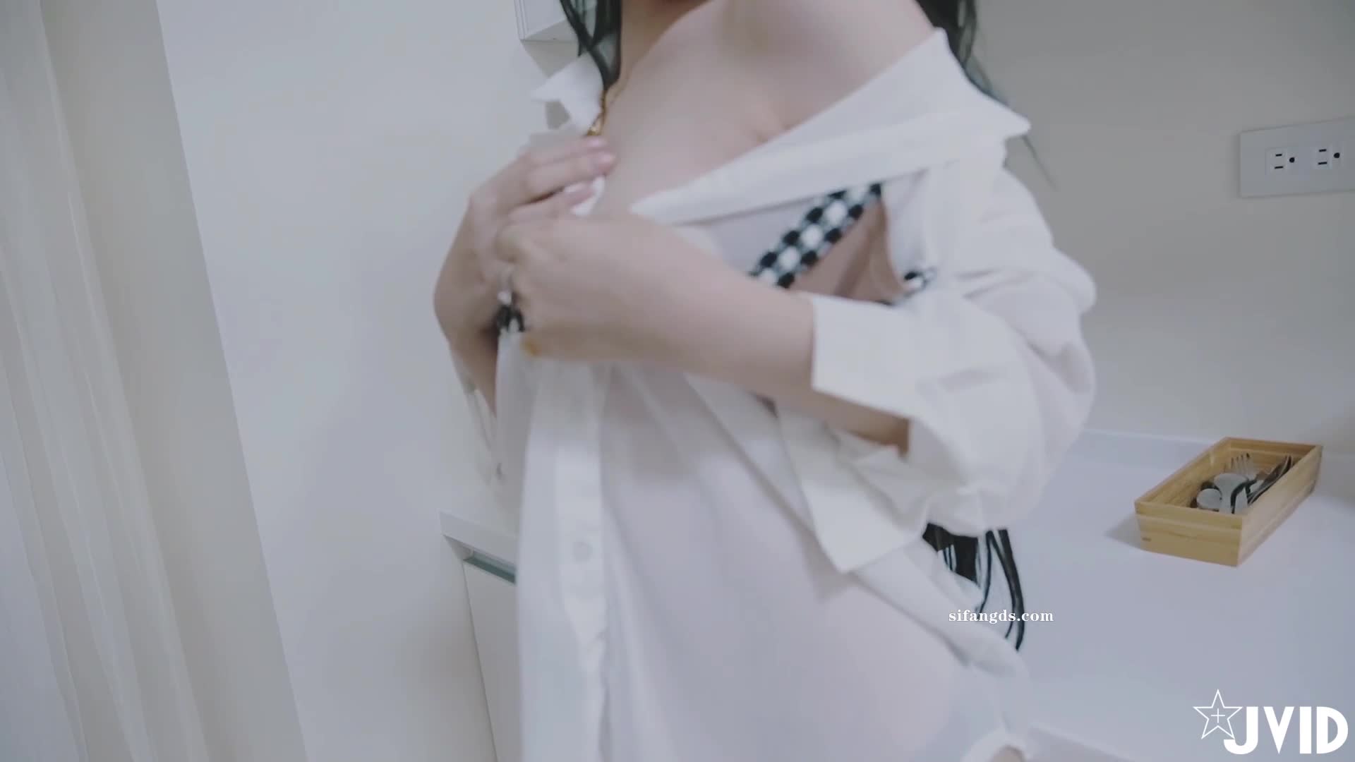 【JVID国模私拍】，极品少女，【韩双儿】，甜美可爱圆润美乳，超清画质佳作# JVID  #韩双儿  #少女