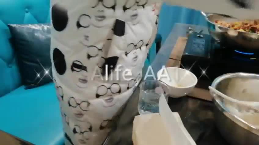 推特绿帽癖大奶露出骚妻AAlifeAA1无底线淫乱合集2 ，约炮单男3P，户外儿子面前露出，老农面前直接给看三点#推特   #绿帽癖   #露出  #AAlifeAA1  #3P