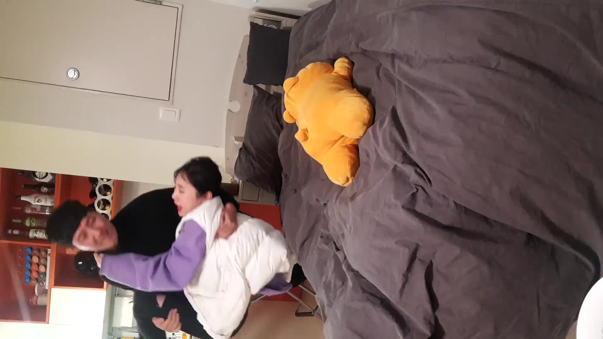 火爆全网泡良达人金先生 约炮91年拜金人妻美少妇到寓所鬼混#金先生  #人妻  #少妇