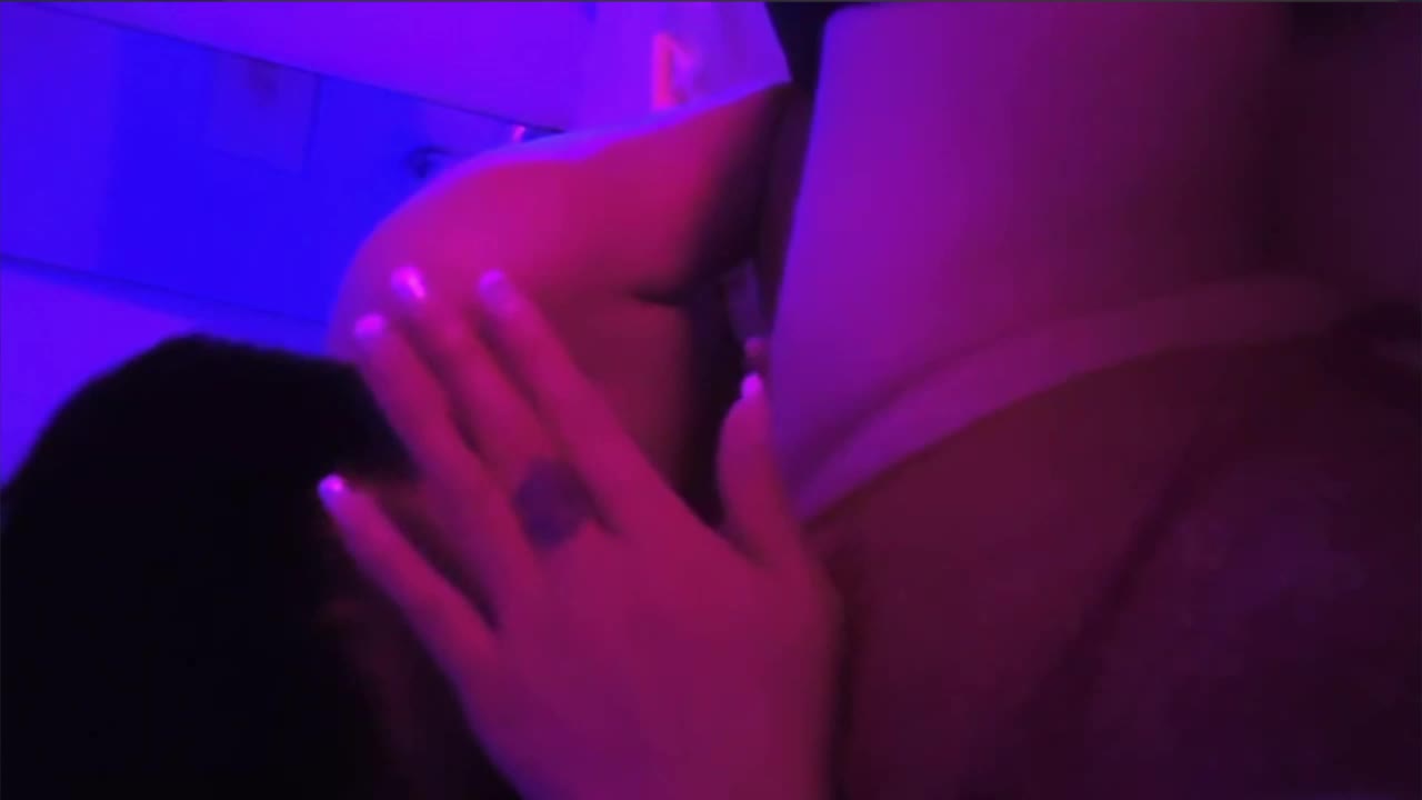 女神气质极品反差露脸御姐【福州忧伤】楼凤服务自拍，巨乳肥臀情趣#反差  #御姐  #福州忧伤  #巨乳  #肥臀