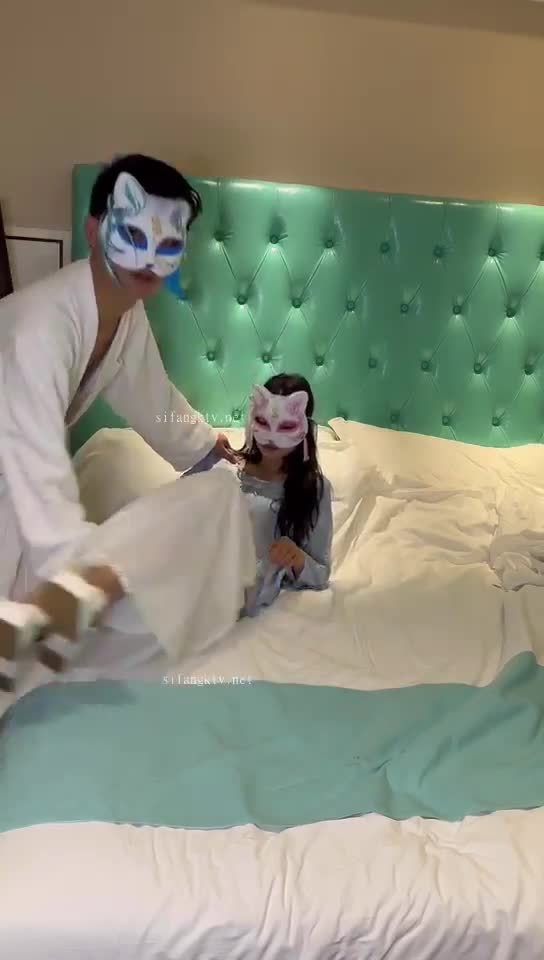 学生妹约拍赚学费 慢慢被套路处女膜尚在 超清原版非切割版 #长沙处女学妹 #约拍 @biefeng55 #口交 #高中生看着确实像个雏