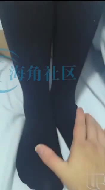 #女上位 #手指插入 #女性高潮 #偷拍自拍 #素人海角大神真实原创回来后应老哥们要求买了很多情趣和洛丽塔服打算和表妹一一尝试